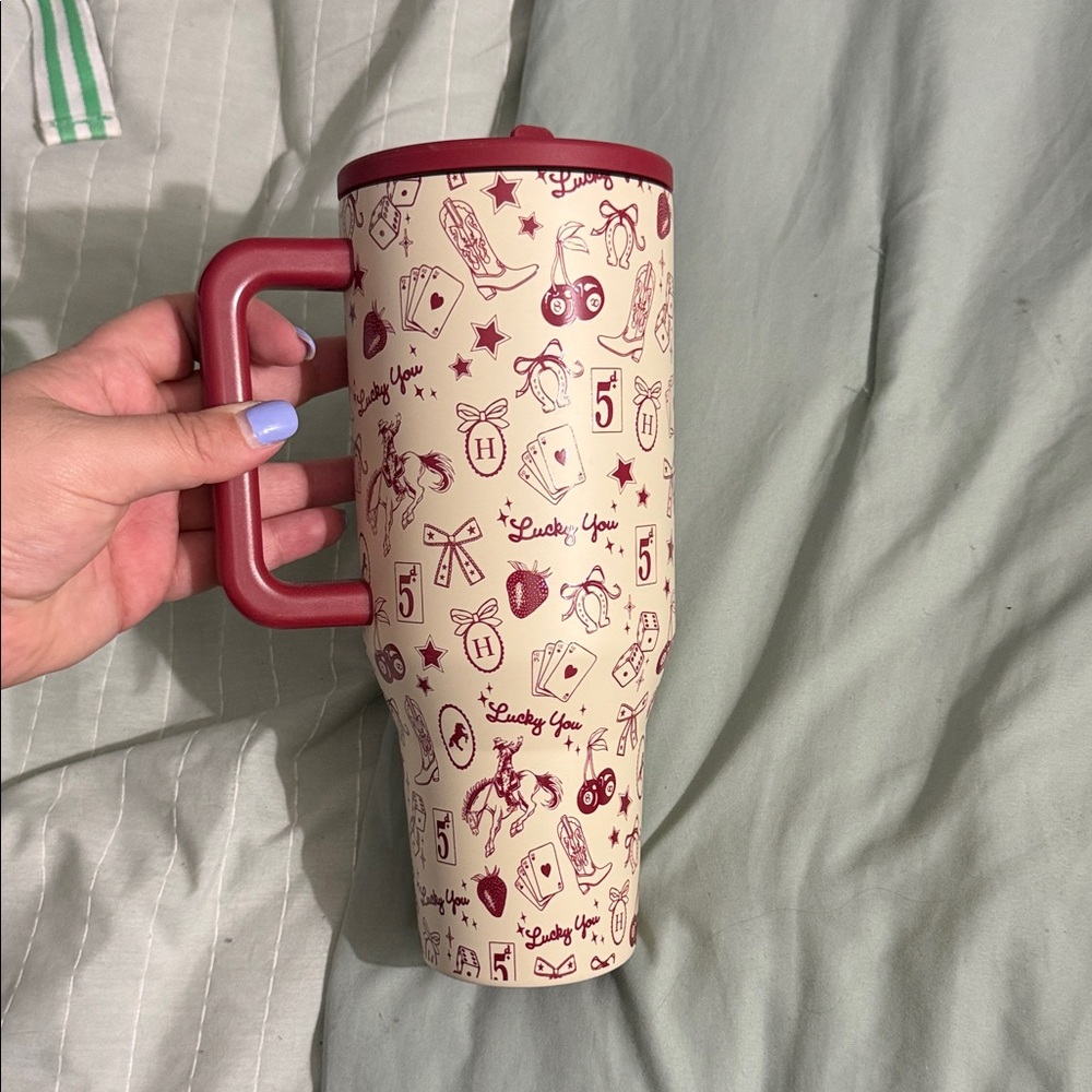 40 oz Hydrojug Cream & Burgundy Patterned Travel Mug